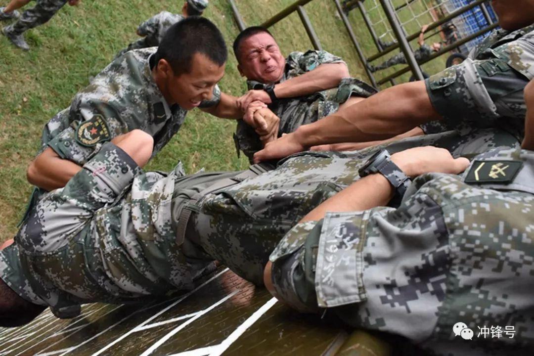 欧预赛决胜战将至，强强对话谁主沉浮的简单介绍